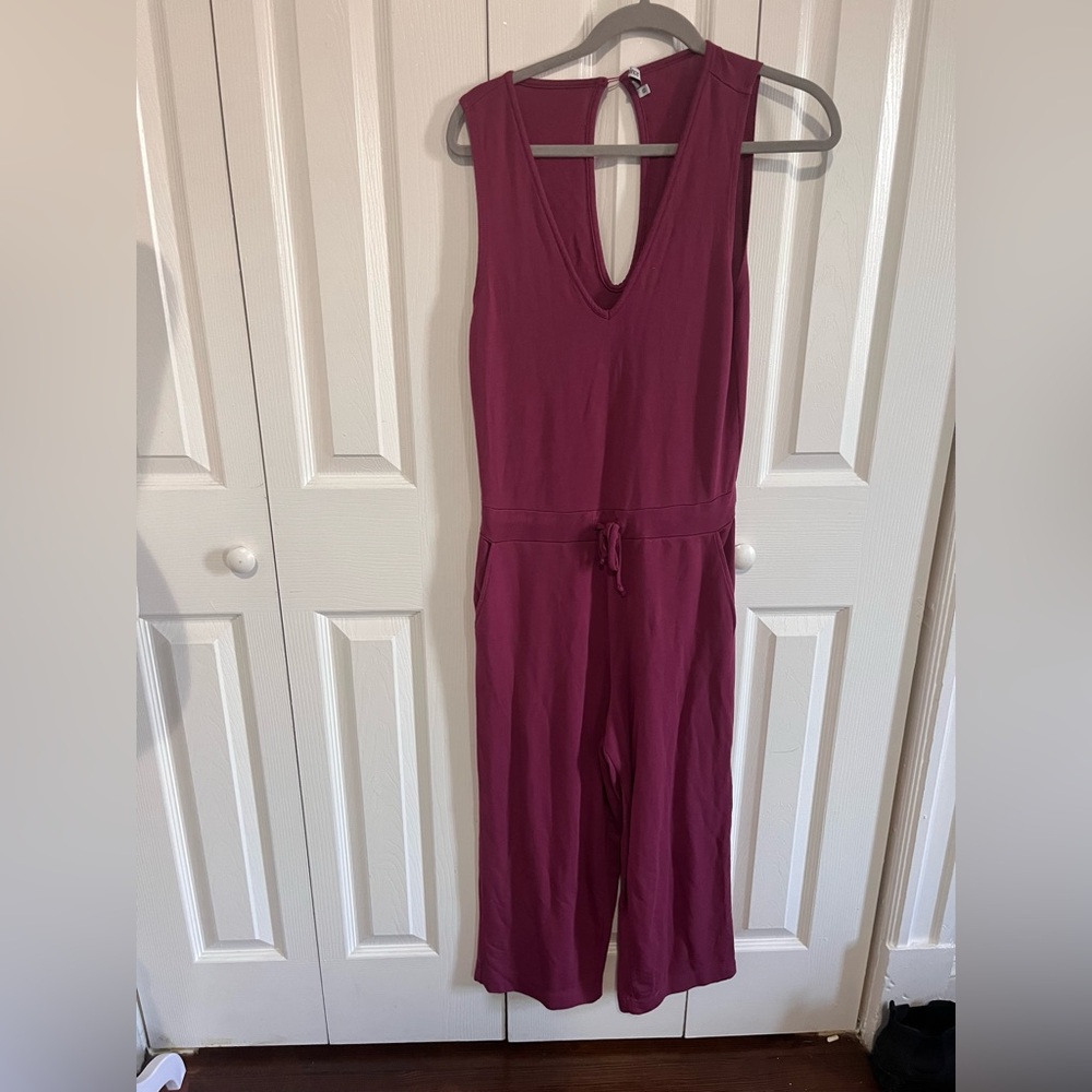 Quince V-Neck Burgundy Jumpsuit Stretch Modal Loungewear Maroon Size Small